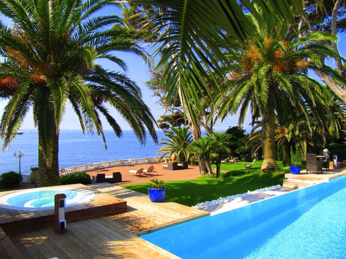 La Villa Mauresque Saint-Raphael  Exterior photo